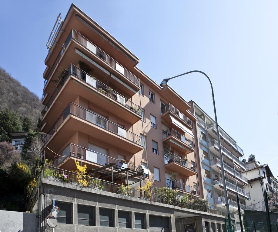 Silky House With Private Parking Apartment โกโม ห้อง รูปภาพ