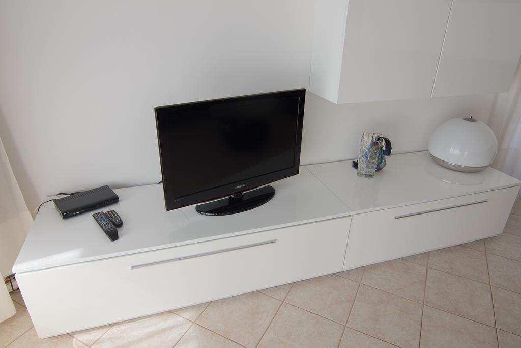 Silky House With Private Parking Apartment โกโม ภายนอก รูปภาพ