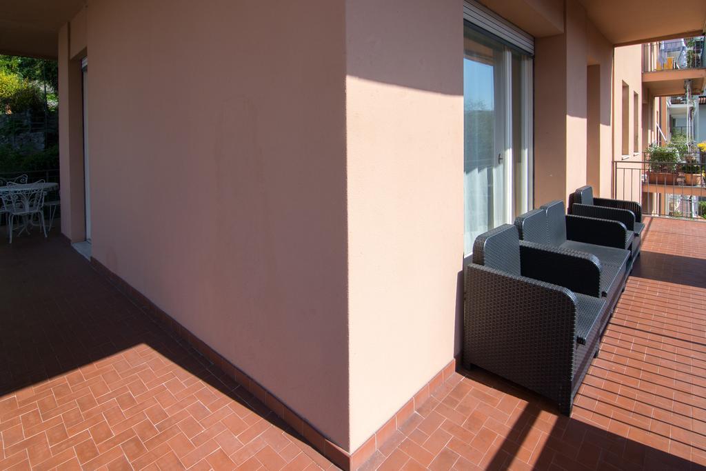Silky House With Private Parking Apartment โกโม ภายนอก รูปภาพ